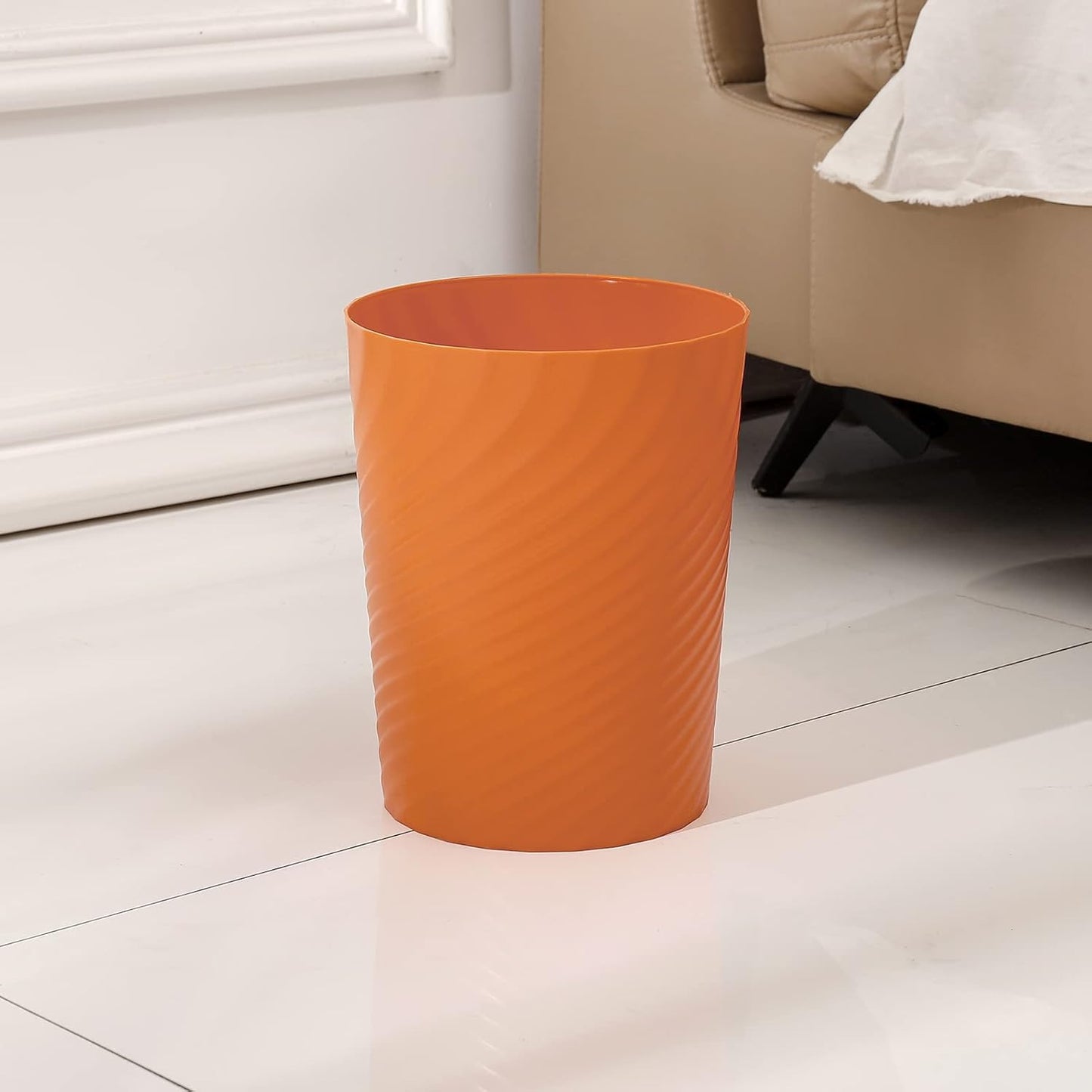 UUJOLY Plastic Trash Can Wastebasket, Garbage Container Basket for Bathrooms, Kitchens, Offices, Kids Rooms (Orange, 1 Pack)
