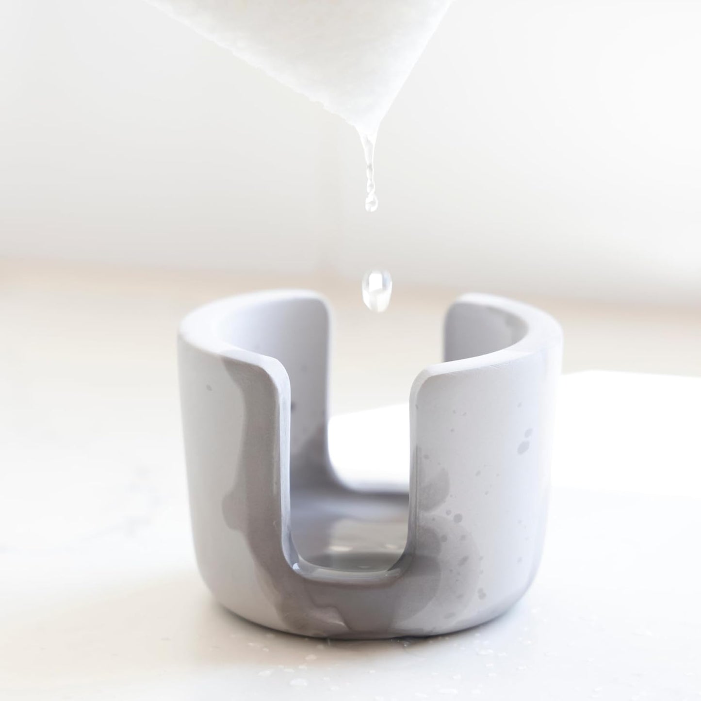 Selegna Diatomite Stone Sponge Caddy – Quick Drying Diatomaceous Earth Sink Organizer – Instant Drying Kitchen Sponge Holder for Sink – Compact Stone Sponge Holder