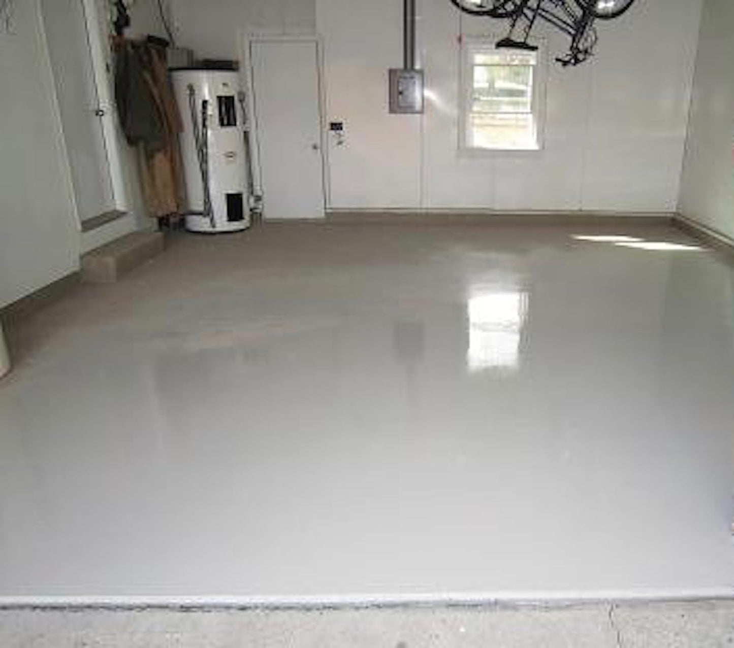 Coloredepoxies 10013 White Epoxy Resin Coating Made with Beautiful and Vibrant Pigments, 100% solids, For Garage Floors, Basements, Concrete and Plywood. 3 Quart Kit