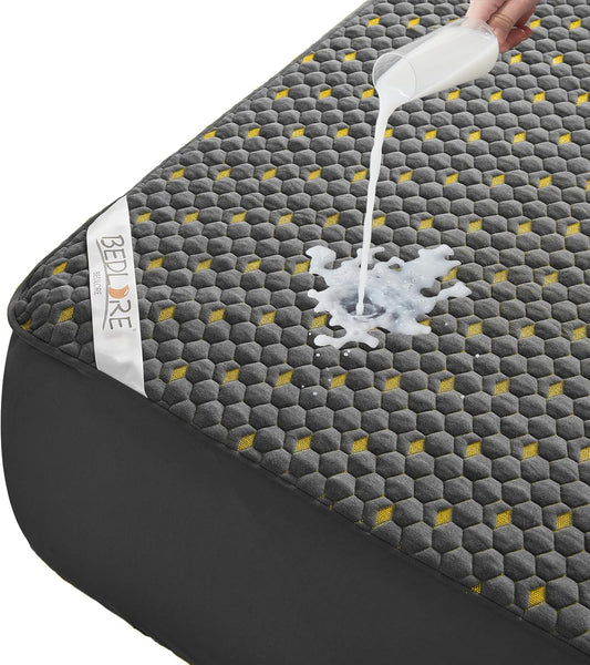 Waterproof Mattress Protector, King Size Mattress Pad Fitted 6"-18" Deep Pocket, 3D Air Fabric Breathable Bed Mattress Cover Noiseless Washable for Home, Bedroom, Hotel(Carbon Gray)