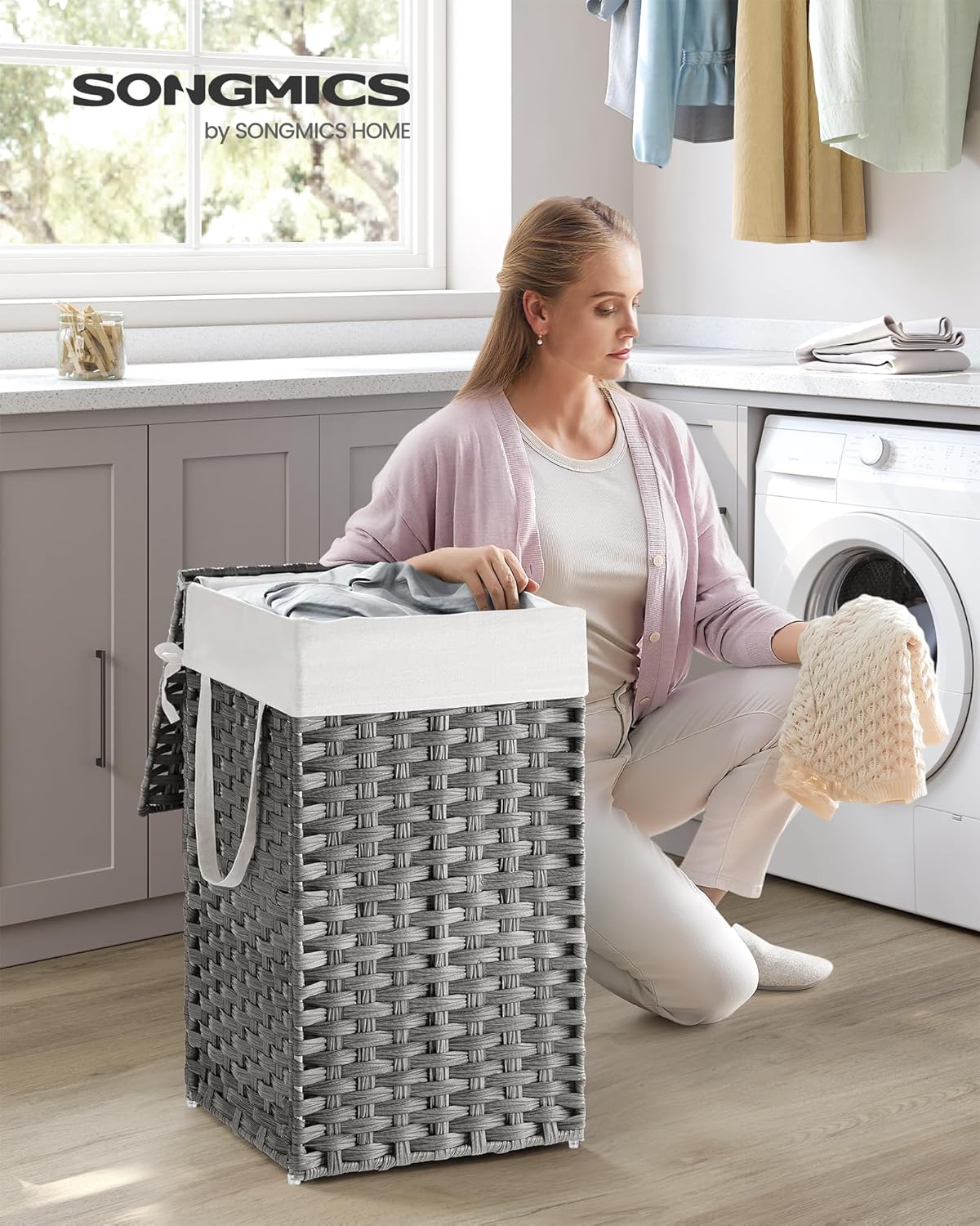 SONGMICS Laundry Hamper with Lid, 17.2 Gallon (65 L) Synthetic Rattan Clothes Laundry Basket with Lid and Handles, Foldable, Removable Liner, Dove Gray ULCB165G01