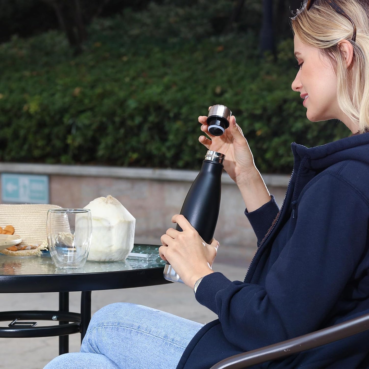 MEWAY 17oz Sport Water Bottle 8 Pack Vacuum Insulated Stainless Steel Leak-Proof Double Wall Cola Shape Water Bottle,Keep Drinks Hot & Cold (Black,8 Pack)